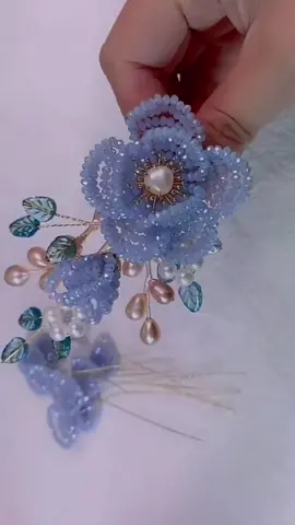 Handmade jewelry diy beads hair products#handmade #jewlery #beads #handmadejewelry #foryou #creative #gift #handmadegifts #DIY #flowers #hairproducts #tutorial 