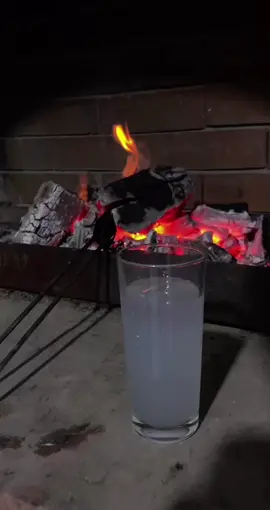 ئایی (نیشییمان) چەند سەرسام کـــەرە....!