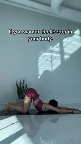 Let me know if you want me to break down any of these poses 💓 #yogaforeveryone 