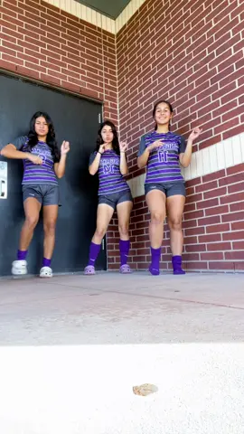 ⚽️💜 @emilyy..dianaa @..hiliana #fyp #Soccer 