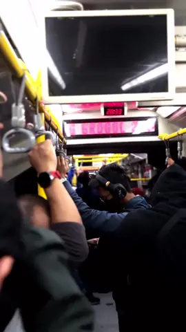 Tadi sehabis pulang kerja. Melow bgt di busway #aestheticvideos #foryoupage 