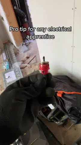 Pro tip for any electrical apprentice #apprentice #sparky #electrician #protip #toptip #electriciansoftiktok #fypシ #sparkylife #electrical #tradie #foryou @