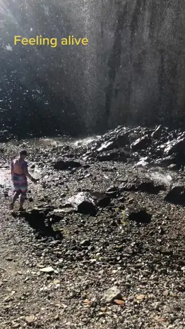 While out hiking we came across a gentle waterfall. It was magical to dance under the water. I even spotted a rainbow moments later #hikingadventures