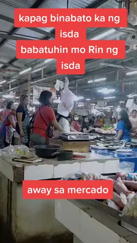 kapag binabato ka ng isda..babatuhin mo Rin ng isda.. away sa mercado#mainviews #fypシ #🇩🇯🇩🇯CK16🇩🇯🇩🇯 #viral #viralvideo #tiktok 