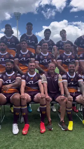 Brisbane Broncos 2023 team photo. Act natural. #brisbanebroncos #NRL #rugbyleague 
