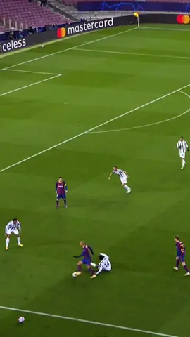 Messi vs Ronaldo Part 2 😳👀 #ChampionsLeague 
