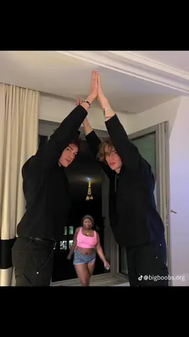 #greenscreen 
