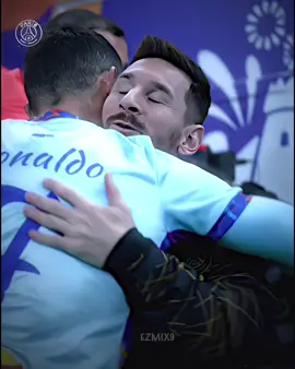the most beautiful thing you will see today 😭❤️‍🩹 #cristianoronaldo #messi 