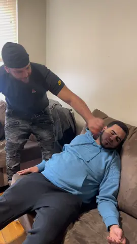 Glizzy Smack Goes Wrong 🤦‍♂️🤷‍♂️💯 #giddyleftytv #trending #explorepage #foryou #reels #fyp 