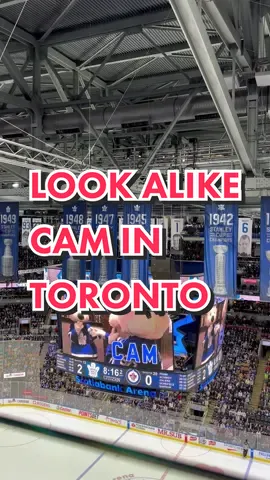The leafs are winning and this 90210 celeb is here!! #mapleleafs #toronto #torontomapleleafs #90210 