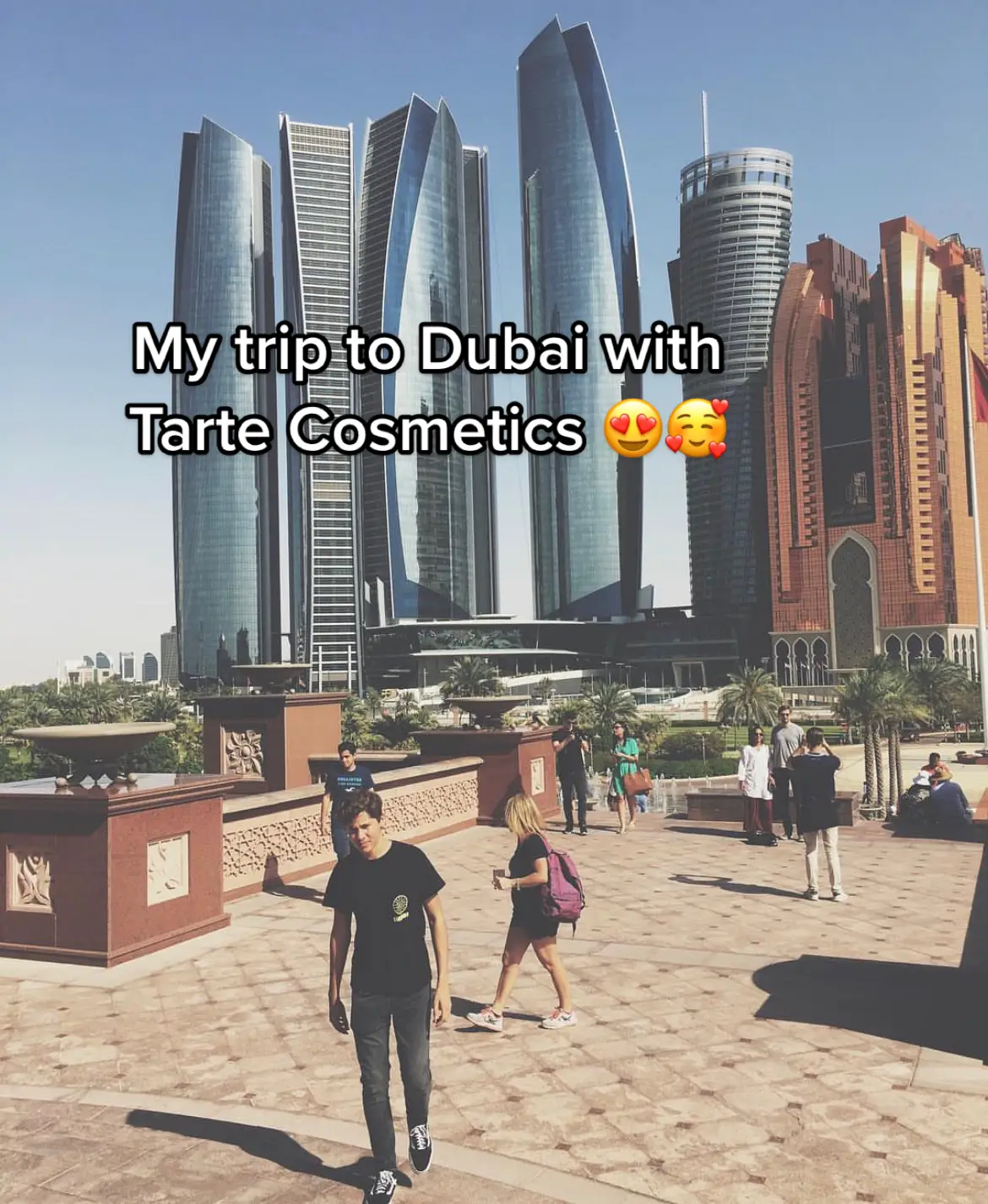 Having a blast thus farrrr 💕#tartecosmetics #dubai 