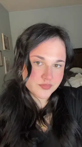 @milanicosmetics conceal & perfect under eye brightener in the shade melon ✨🫶🏻 #fyp #fypシ #FastTwitchContest #maquillaje #milaniconcealandperfect #undereyecorrector #hourglass #milanicosmetics #makeup 