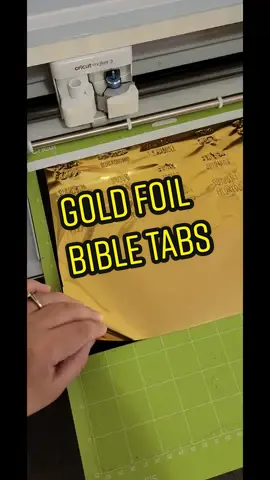 Gold foil bible tabs 😍#smallbusinesstiktok #bible #bibletabs #personalizedbibles #personalizeeverything #FastTwitchContest #fyp #handmade #cricutmadecrafts #personalizedorder #latinaownedbusiness #MadeWithLove #shopsmallbusiness #madewithcricut 