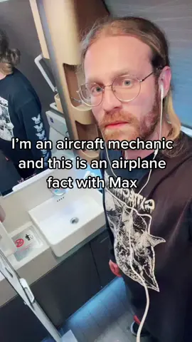 Aircraft sink #airplanefact #aviation #aircraftmechanic #pilot #flightattendant #aircraftmaintenance #fyp 