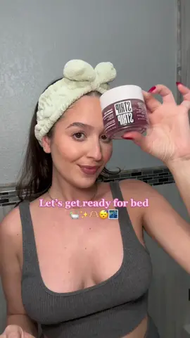 Get unready with me #nightimeroutine #skincare #skincareroutine #getunreadywithme #skintok #BeautyTok #latinainfluencer #microinfluencer #grwm 