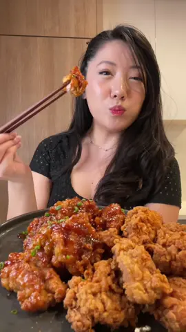 how to make extra crispy korean fried chicken 🍗 ~ using funtable korean chicken sauce #Funtable #KoreanChicken #ChickenSauce #FriedChicken #Mukbang
