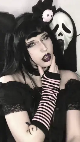 ghost face just chillin in the back #kuromi #kuromicosplay #sanrio #sanriocosplay #fyp #GenshinImpact34 