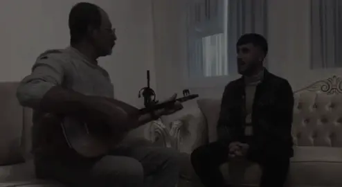 دەنگێ من دەرنايێ ئەز كەر و گێژم 😕💔
