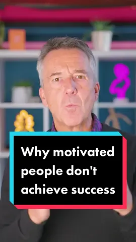 Why motivated people don't achieve success #fyp #foryoupage #dontbeabusyfool #dontbebusybeproductive #bemoreproductive #sumo #thesumoguy #paulmcgee #professor #tiktokmotivation 