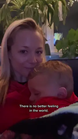 A mothers love for her baby is a love like no other. I am grateful to have been blessed with each one of my kids. This one just snuggles with me more 🤍🤍 #momlife #luckymom #snuggles #amotherslove #luckylady 
