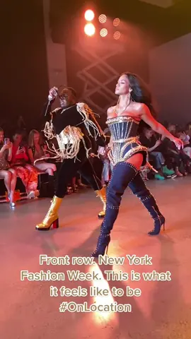 Every #fashion lover’s dream come true 🙌 #NYFW #FashionWeek #modeltok #modelwalk #servinglooks #saucysantana #cassie #OnLocation #OnlyWithOnLocation 