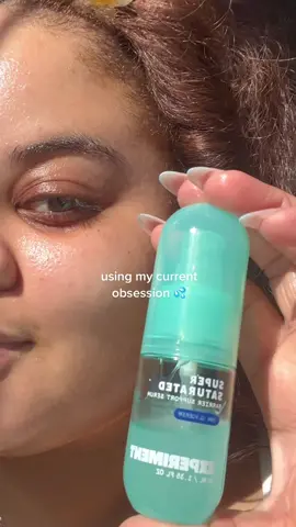 if you want hydrated plump skin I’d highly recommend checking this serum out 💦 #skincare #skincareroutine #skincaretips #SkinCare101 #skintok #moisturebarrier #hydration #dryskincare #dryskintips #dryskincareroutine #dryskinrelief #faceserum #hydratingskincare #hydratingserum #skincarefinds #glycerinskincare #experimentbeauty #licensedesthetician #supersaturatedserum #glowyskin 