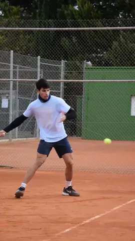 Entreno muy 🔝 con uno de los más grandes! #tennis #sports #DeportesEnTikTok 