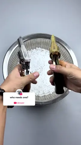 #question from @elitegelblasters Who needs one? #toygun #gelblaster #gelblasters #elitegelblaster #tiktokmademebuyit #gelballs #orbeez 