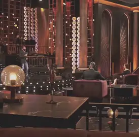 غناها ب احسااس احلي من الاغنيه نفسها ♥️😍#خالد_سليم #لكل_عاشق_وطن #اكسبلورexplore #رومانسي 