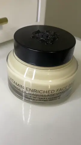 The best hydrating moisturizer for dry skin #CapCut #bobbibrown #bobbibrowncosmetics #skincare #skinprepformakeup #skinfood #hydratingskincare #hydratingmoisturizer #amazonmusthaves #amazonfind #ugc #ugccreators #ugccontentcreator #firstugcvideo #ugcbeginner #skincare #skinmusthaves #grwm #dimy 