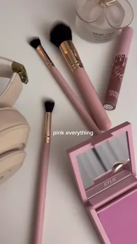 🎀 #fyp #pink #makeup #fypシ 
