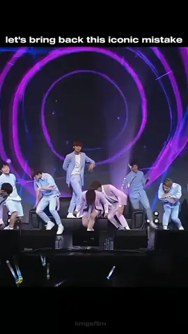 it's a routine to appreciate joshua's mistake for making the choreography more satisfying #seventeen #joshua #kpop #fyp #prettyu #seventeen17_official @seventeen17_official 