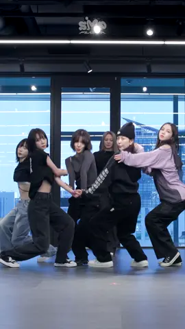 울 웅니들 폼미쳤다😎 갓더비트 연습영상 킬포 Can’t take your eyes off from Unnies!💎 GOT the beat Dance practice Highlight 1 @SMTOWN @Girls On Top  #GOT_the_beat #갓더비트 #StampOnIt #GirlsOnTop #GOT #걸스온탑 #BoA #TAEYEON #HYOYEON #SEULGI #WENDY #KARINA #WINTER #SMP #SMPD #SMPFLOOR #슴피플로어