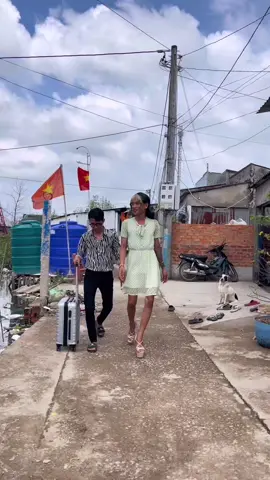 Lần ra mắt nhớ đời #tuncuibap2 #tuncuibap #tetmaiman #vietdrama 
