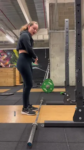 Hope this helps 🙏 #fyp #deadlift #beginnerdeadlift #gym #gymtip #gymgirl #beginnerworkout #workouttips #gymbeginner #formtip 
