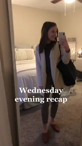 A little work into my Wednesday! I hope you all had a great day! #dayinmylife #eveninginmylife #eveningroutine #nightroutine #cooktok #CleanTok #afterwork #workingwife #Vlog #eveningvlog 