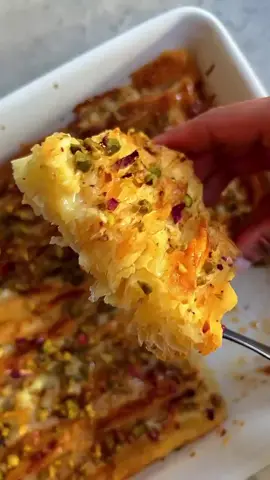 Crinkle Dessert - Mesh Om Ali A perfect dessert for celebrating special occasions. If you're a fan of Middle Eastern desserts and love the whole concept of crunchy filo pastry soaked in sweetened milk, cream and sugar syrup then this is tbe deseert for you. #dessert #phyllodough  #fyp #tiktokviral #arabic #filopastry #viralvideos #eidrecipes #eiddesserts #simplerecipes #trending #easydessert #TikTokTrends #dessertrecipe #meshomali #crinkledessert #tiktok #viral #viraldessert #trendingdessert #recipeoftheday #baklava  #middleeasterndessert #recipes #foryourpage #EasyRecipes #newrecipe 