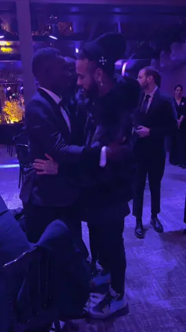 #neymar #strong3r #LoveForHumanity #charity 