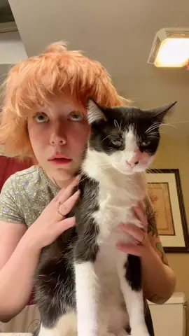 hugbart and i are models fr #milkboy #hugbart #fyp #girlandhercat #nonbinary #sorry #secretaccount #tiktok 
