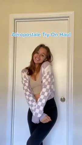 @aeropostale time to break out the spring colors I’m getting tired of winter! #tryonhaul #aeropostale #influencer #microinfluencer #brandcollab  