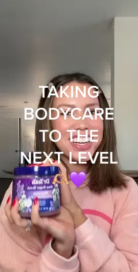 Taking one extra minute for yourself can go a long way in how you show up for the people around you @DrTeals #drtealsscrubs #drteals #scrubsroutine #ad