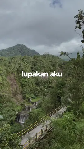 ceritakan saja semua disini, tenang dia gak akan tau kok #diantarakalian #dmasiv #jogja #fyp #xyzbca 