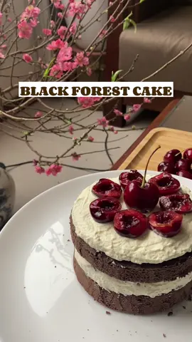 BLACK FOREST CAKE 🍒 - ra Tết nhà bác nào còn nhiều cherry triển luôn món bánh này nhée #blackforest #blackforestcake #cherry #cake #baking #chocolatecake 