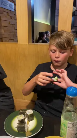 He’s broken I swear 😂 sushi fail 😂 #sushi #sushifail #sushitrain #funnykids #kidsoftiktok 