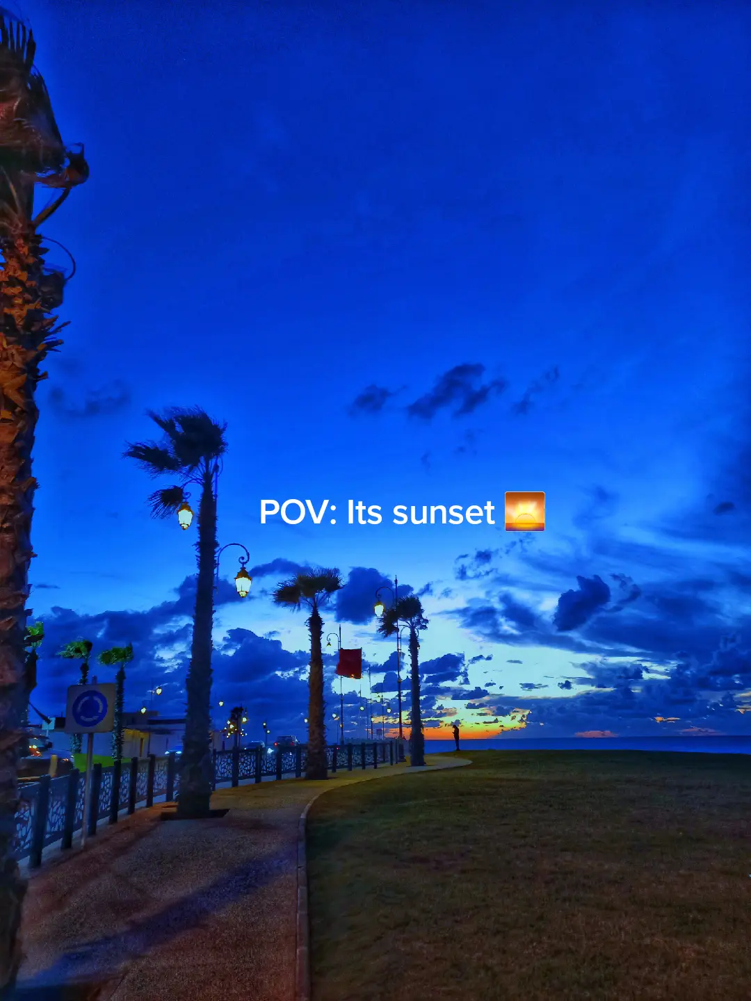 POV: It's sunset, you are walking by the occean and you see this perfection, Rabat. #rabat #الرباط #morocco #maroc 