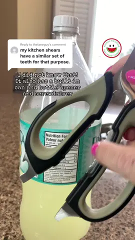 Replying to @thatzeeguy #multipurposescissors #jargripper #canopener #bestkitchentool #kitchenscissors 
