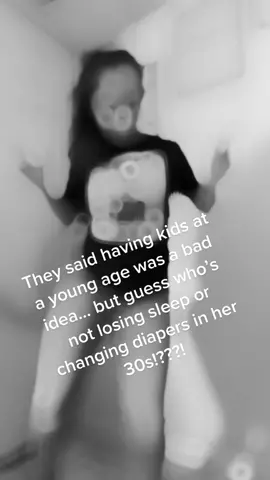 @Nelcy Castillo said it first, love being a mom to these grown kids I can keep up with them, no more like they need to keep up with me (peep the shirt dou) #latoxica  #noregrets  #CapCut #MomsofTikTok #mamajoven #lachilindrina #momlife 
