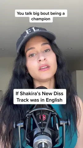 In case anyone was wondering what @shakira was saying!  #rap  #sing 