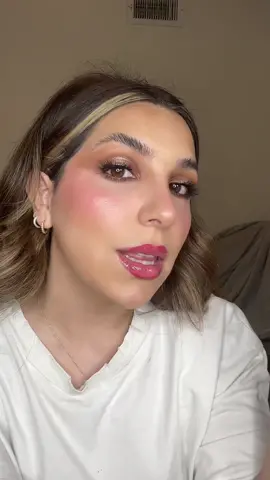 Tiktok esta haciendo que me aprenda estas canciones y no dejemos de ver mis baby hairs 😂