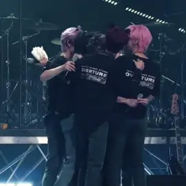 i wanna give them the biggest hug ever omg :(( #xdinaryheroes #gunil #jungsu #ode #junhan #jooyeon #gaon #krock #kpop #xdinaryheroesedit #xdinaryheroesgunil #crying 